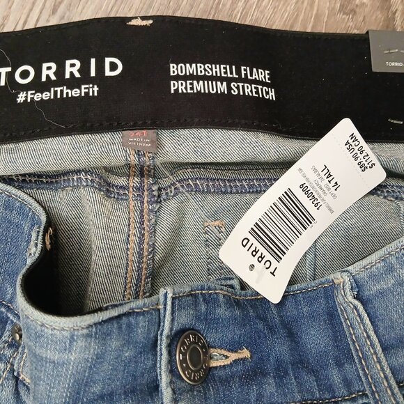 Torrid Feel the Fit Jeans Bombshell Flare Wide Premium Stretch Med Wash  14 Tall - Picture 3 of 6